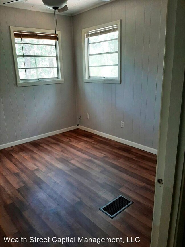 Foto del edificio - 4 br, 1 bath House - 202 Cypress Bend Drive