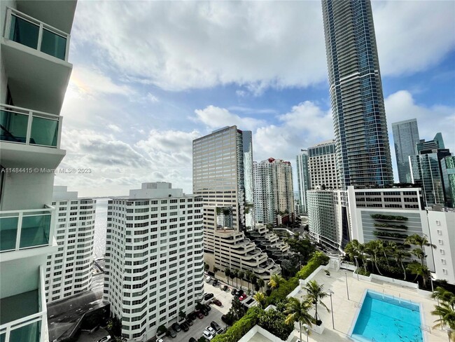 Foto del edificio - 950 Brickell Ave