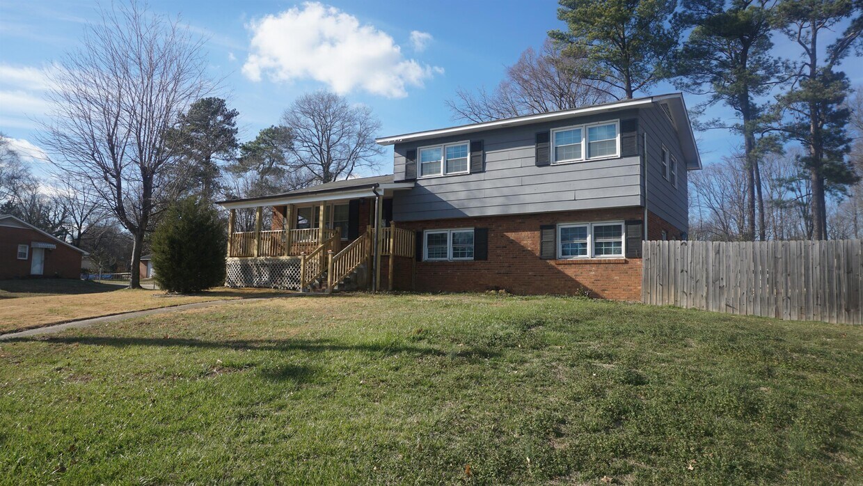 6901 Idlewild Rd, Charlotte, NC 28212 House Rental in Charlotte, NC