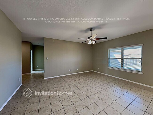 Foto del edificio - 539 Clearlake Dr