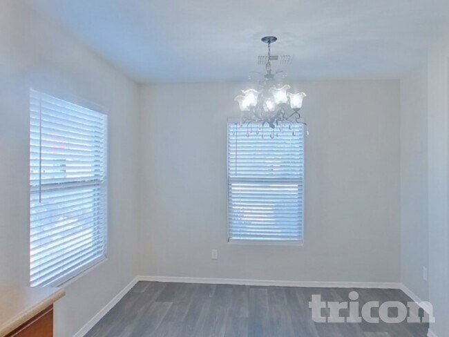 Foto del edificio - 43683 W Arizona Ave