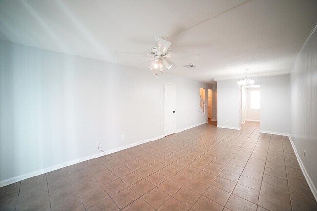 Foto del edificio - 2325 W Pensacola St