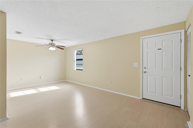 Foto del edificio - 122 Loblolly Ct