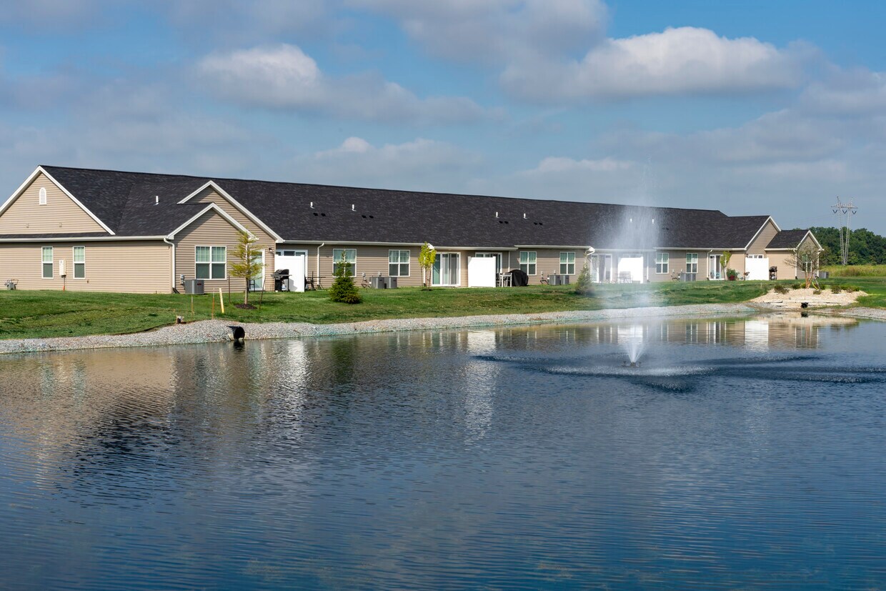 Horizon Point Villas Apartments in Findlay, OH