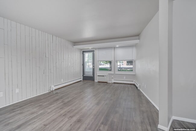Interior Photo - Sullivan Ridge
