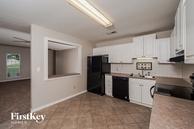 Foto del edificio - 101 Sunny Brook Ln