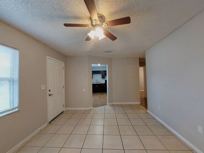 Building Photo - 3810 Deeson Rd