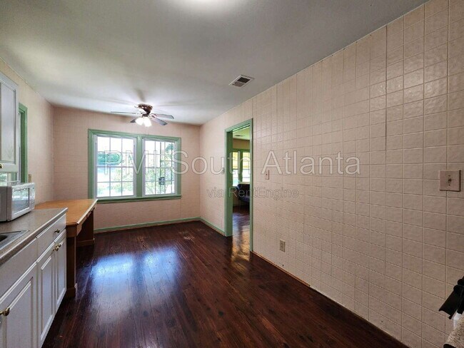 Foto del edificio - 2480 Spring Garden Dr SW