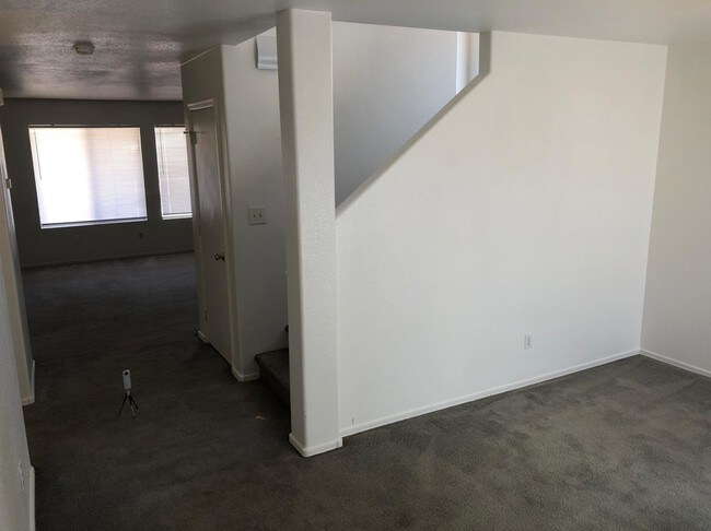 Building Photo - 16060 W Monroe St