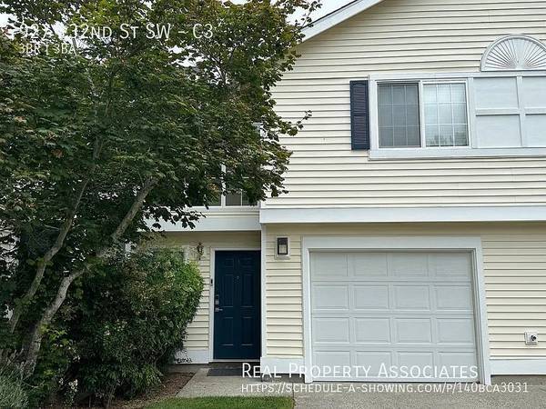 Foto principal - 927 132nd St SW