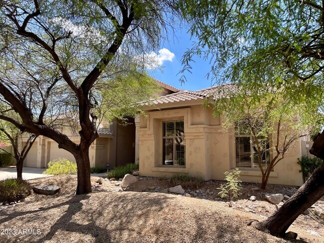 Foto del edificio - 12653 E Laurel Ln