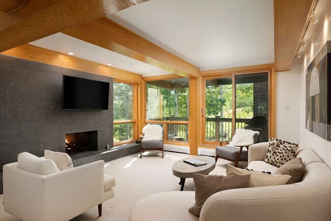 Foto del edificio - 855 Carriage Way