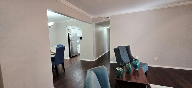 Foto del edificio - 5151 Roswell Rd