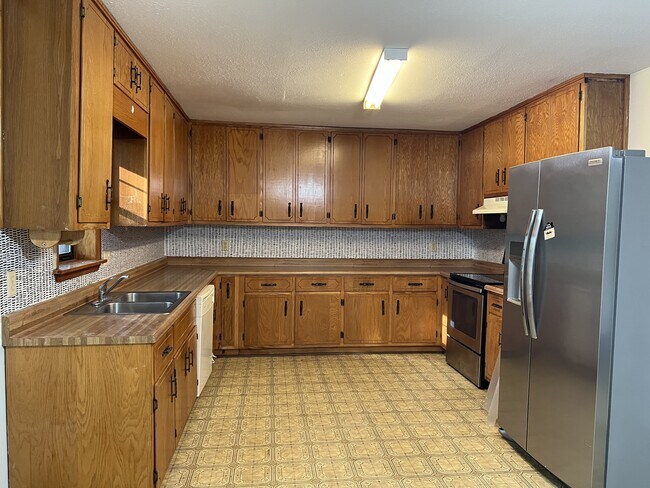 Foto del edificio - 1200 Wadsworth Rd