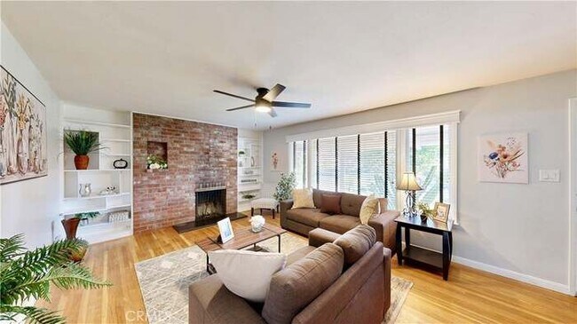 Building Photo - 439 Stanford Dr
