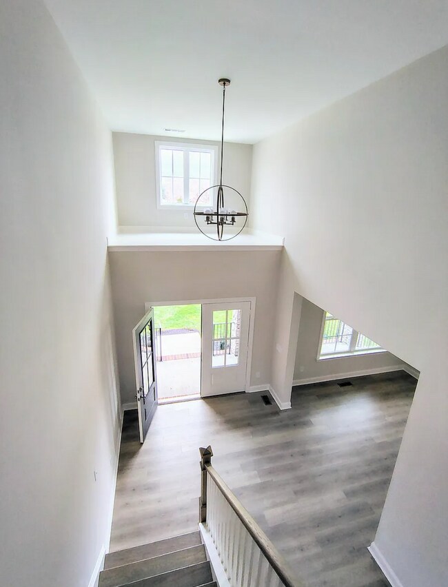 Foto del edificio - 7906 Pine St