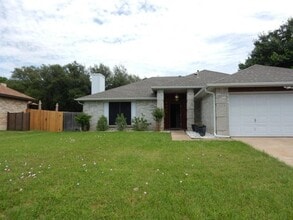 Building Photo - 16405 Lone Wolf Dr