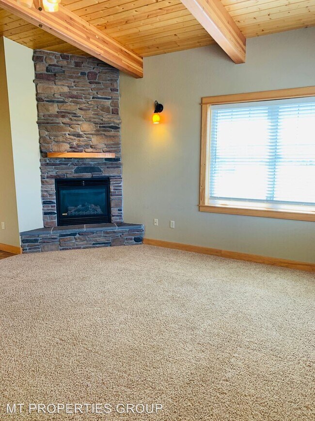 Foto del edificio - 4852 Kendrick Pl