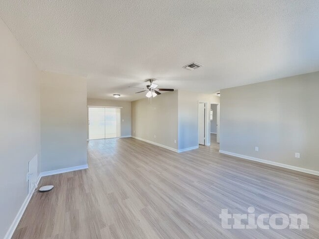 Building Photo - 4185 Bullard St