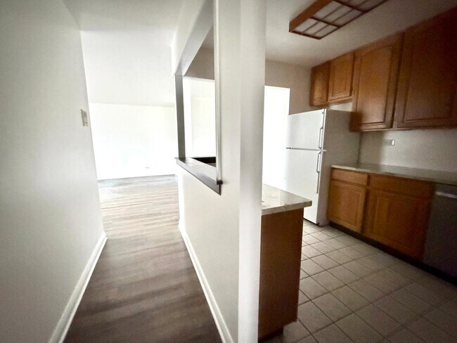 Building Photo - 7400 Grand Ave