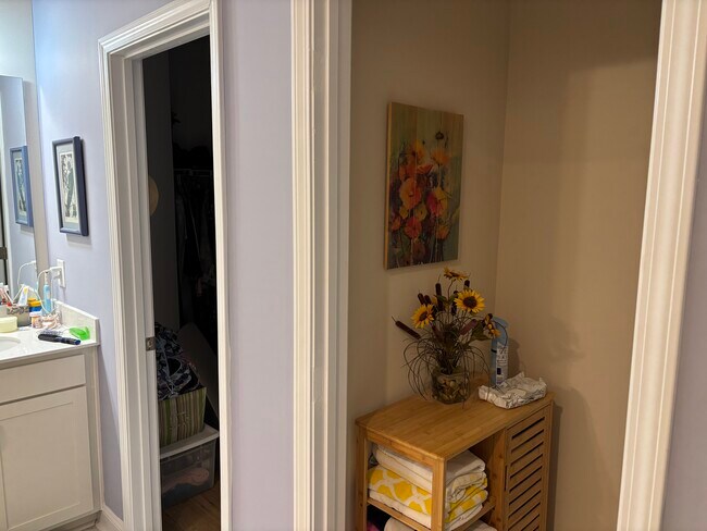 Building Photo - 106A Arnette Dr