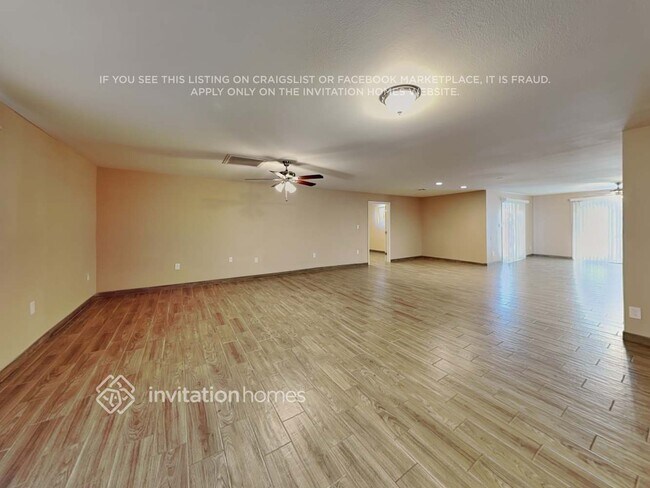 Foto del edificio - 14815 N 38th St