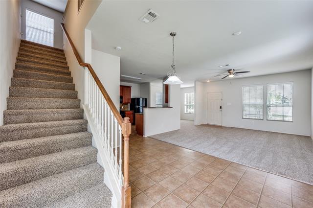 Foto del edificio - 9137 Waterman Dr