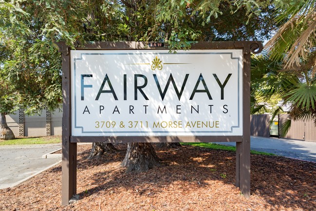 Foto del edificio - Fairway Apartments