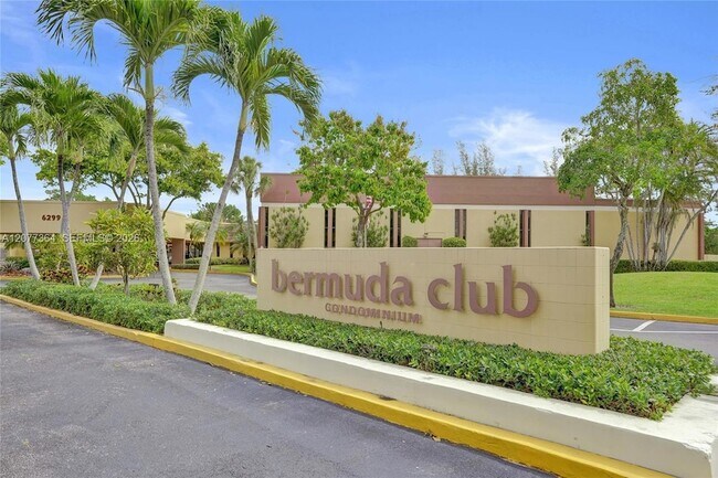 Foto del edificio - 5961 NW 61st Ave