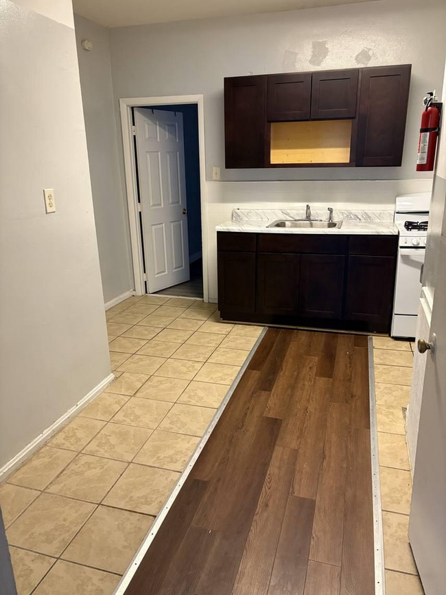 Photo - 5133 Irving St Apartment