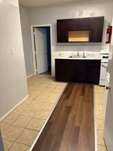 Building Photo - 5133 Irving St