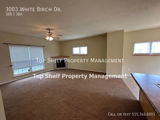 Building Photo - 3 bedroom and 3/2.5 bath Available Soon