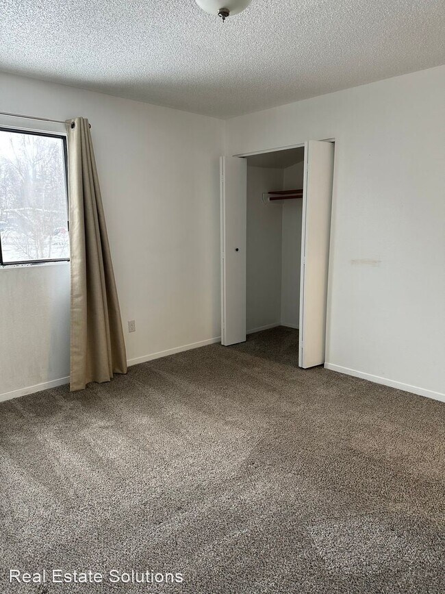 Foto del edificio - 2 br, 1 bath House - 220 Skyhaven Circle