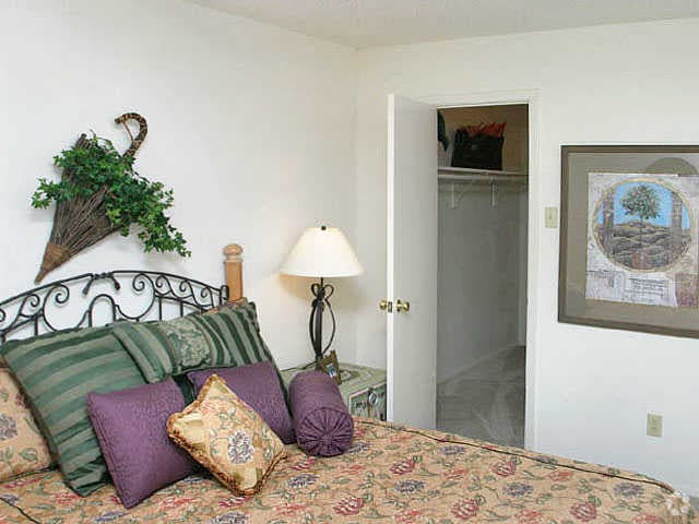 First Bedroom - Infinity on the Oaks