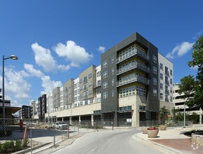 Building Photo - The Standard at Domain