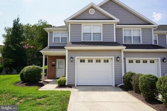 Building Photo - 1455 Hidden Meadow Ln