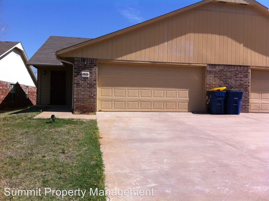 Building Photo - 4907 N Britton Dr