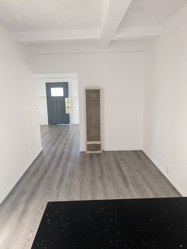Dining Room - 2096 W 29th St