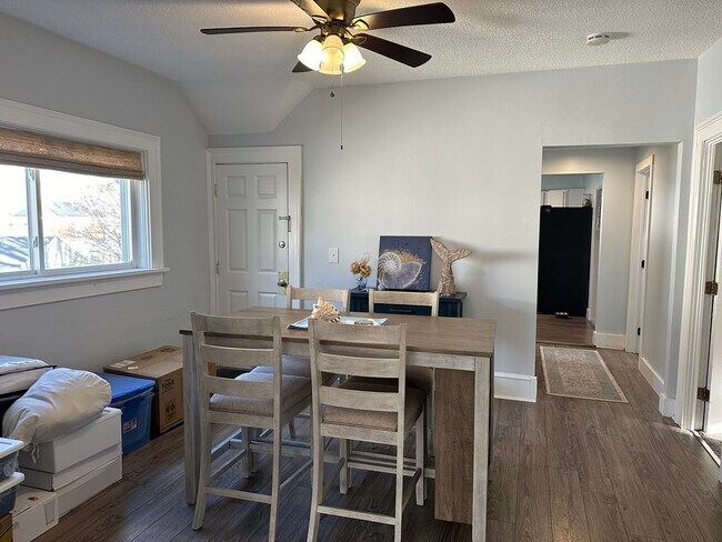 Building Photo - 158 Jackson