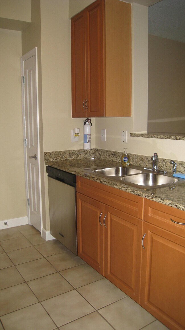 Foto del edificio - 1111 25th St NW