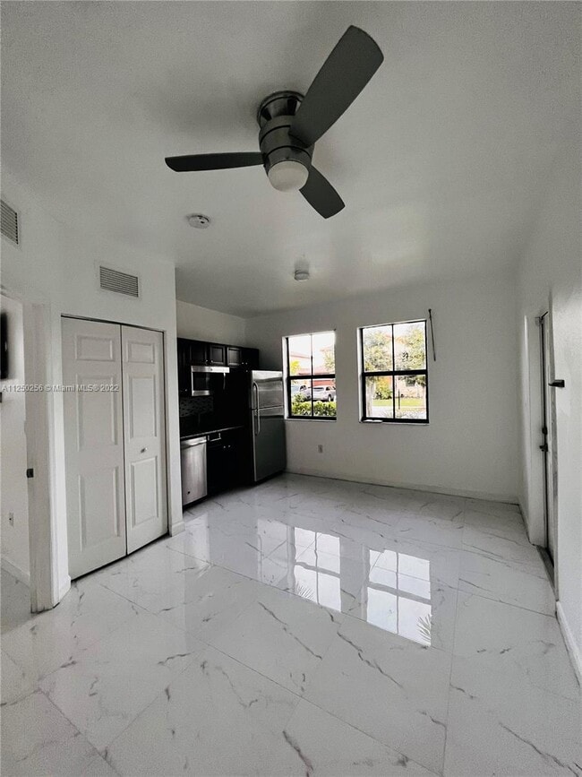 Foto del edificio - 224 SE 36th Ave