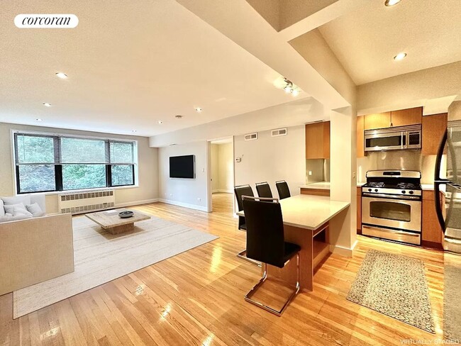 Foto del edificio - 9511 Shore Rd