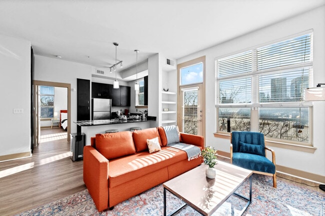 Building Photo - 2901 Indiana St