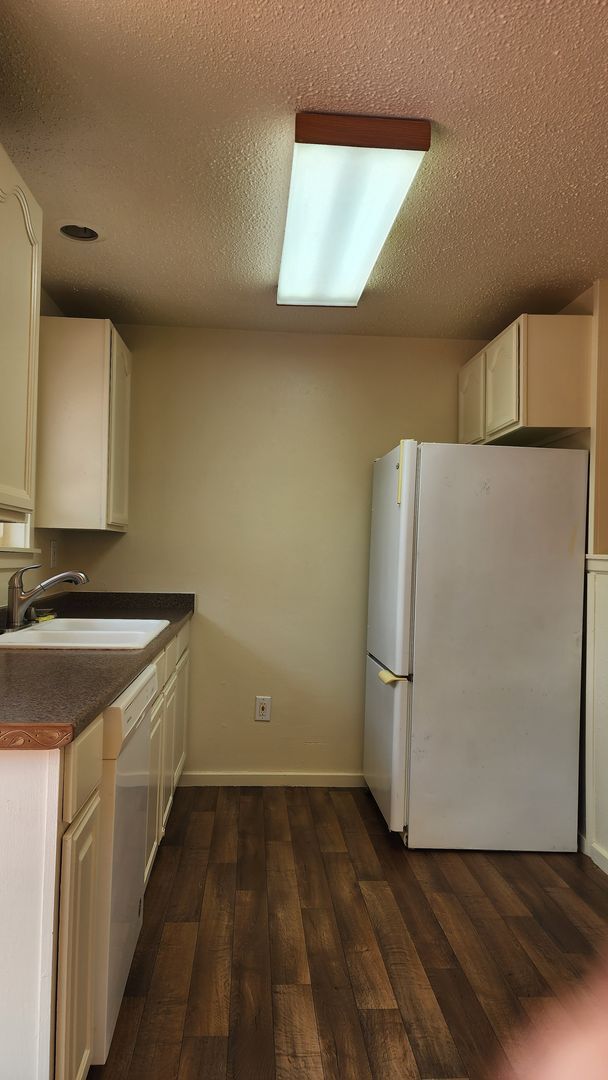 Building Photo - Steilacoom 4 Bedroom + Bonus Room!