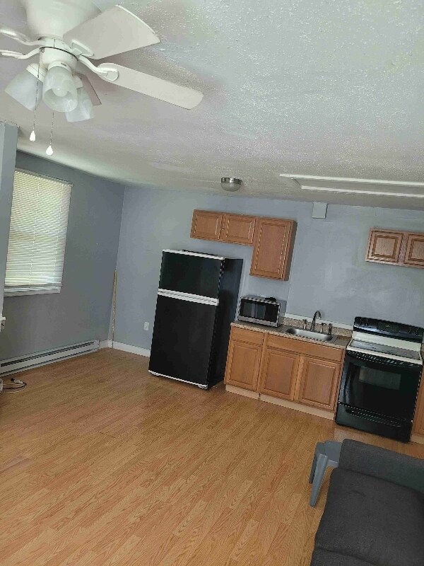 Building Photo - 3699 Red Bud Ct