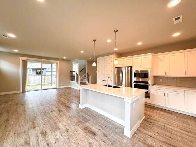 Foto del edificio - 2022 Built SFH for rent in Lynnwood