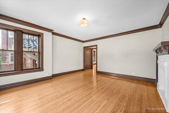 Foto del edificio - 623 Elgin Ave
