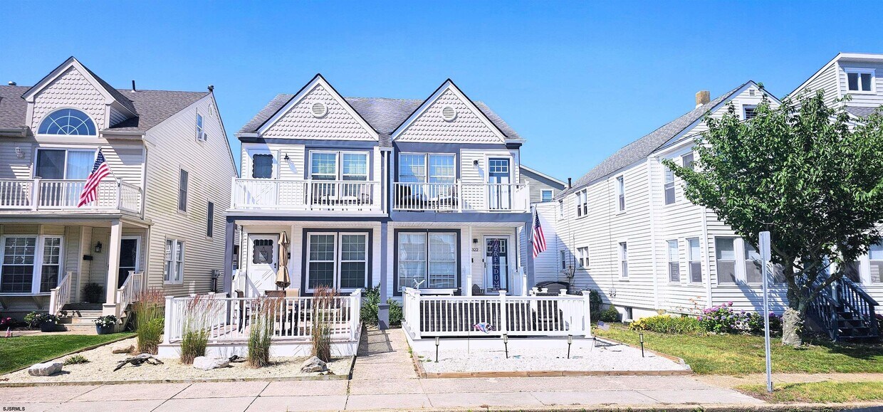 Foto principal - 322 38th St S