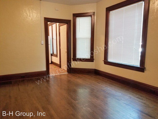Building Photo - 6417 23rd Ave
