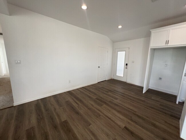 Foto del edificio - 695 Rd 5707